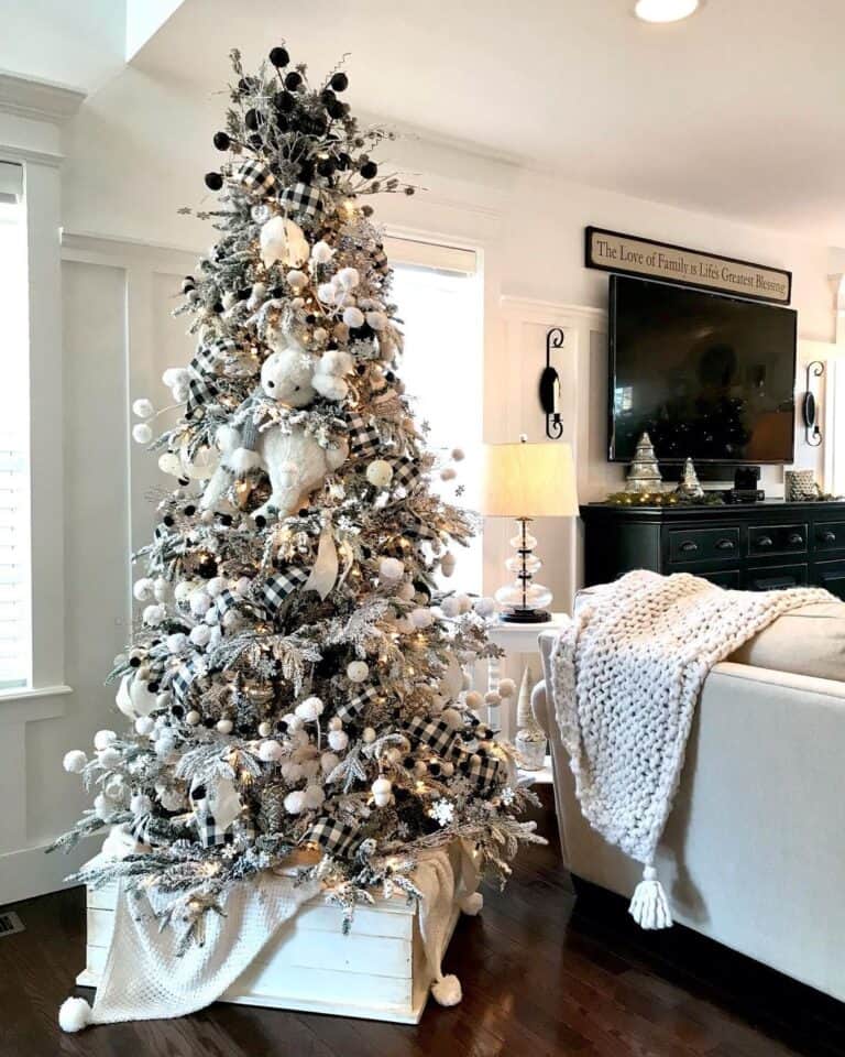 Black and White Decorations on Christmas Tree