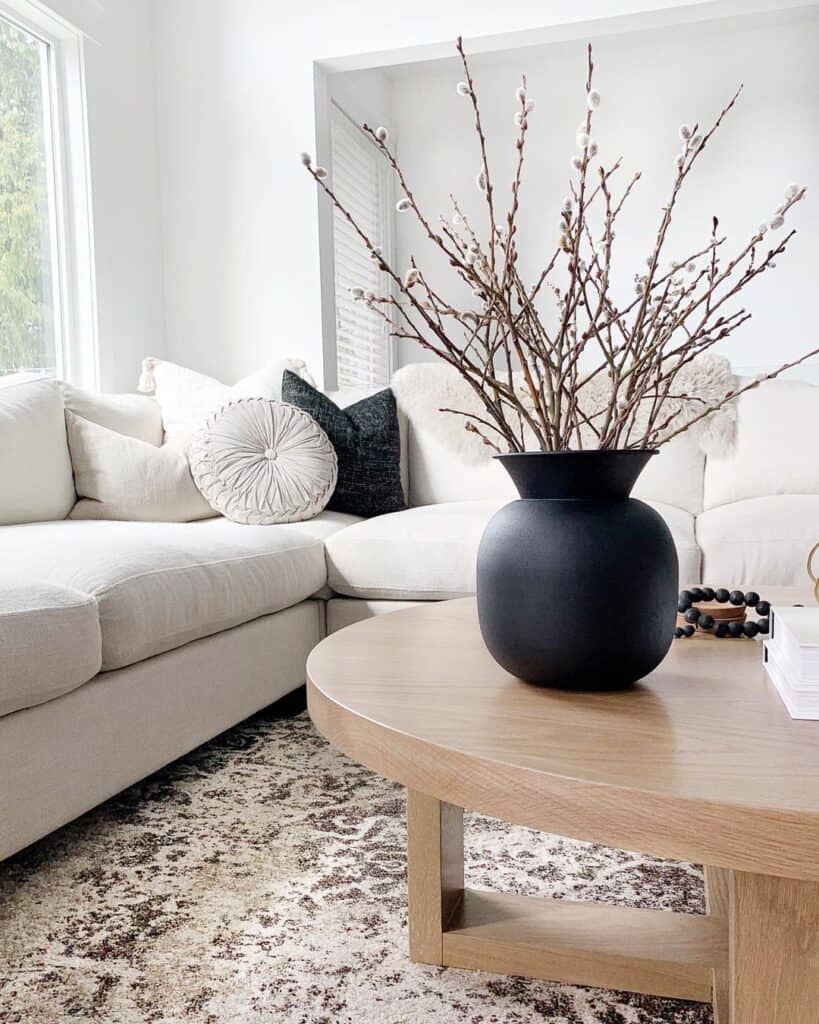 Black and White Round Coffee Table Decor