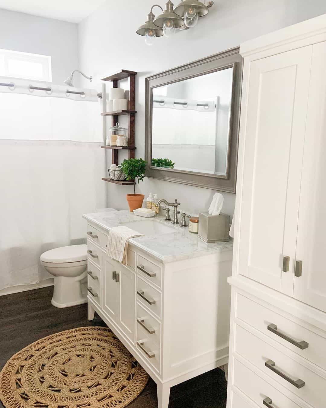 35 Marble Bathroom Countertops for an Irresistibly Posh Aura