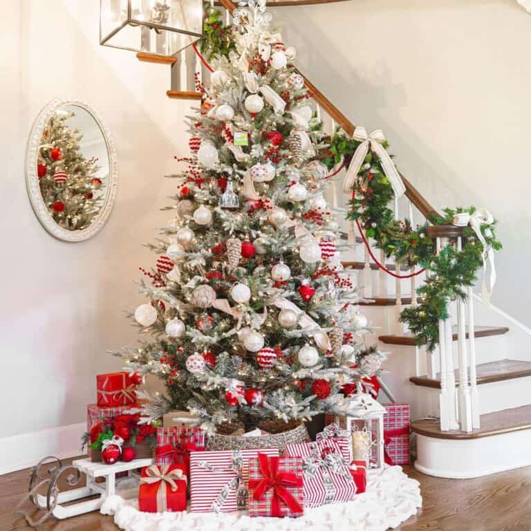 Entry Way Christmas Tree with Red and White Decor
