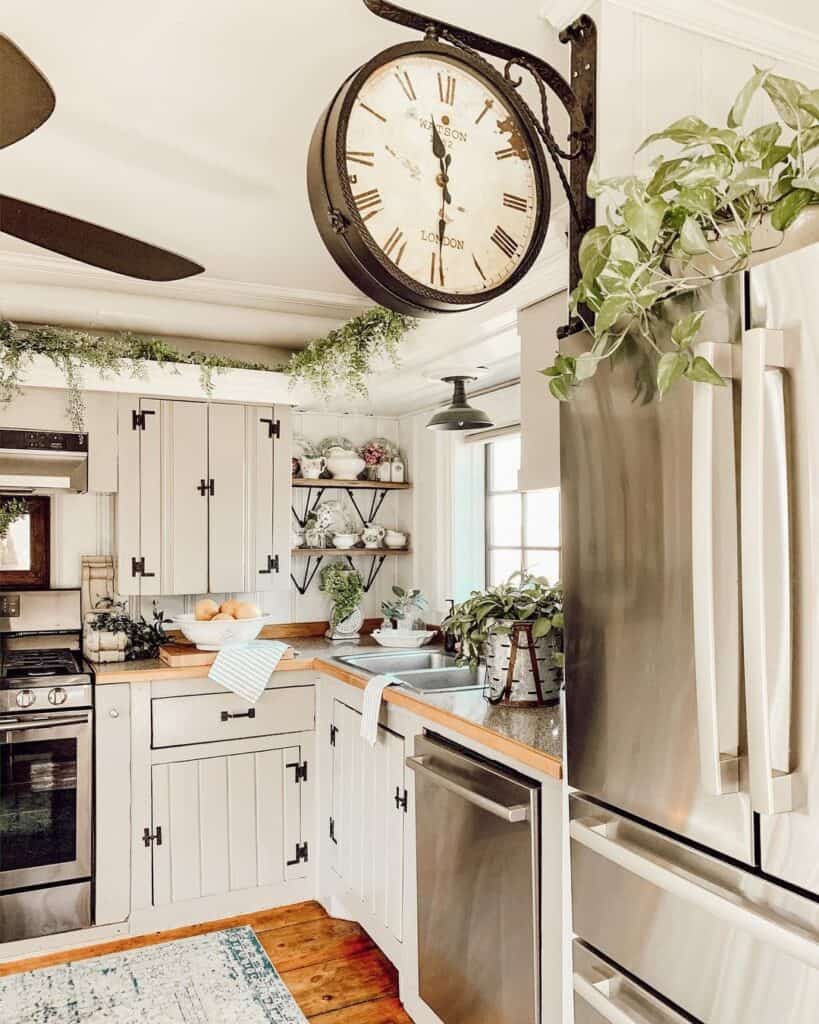 Farmhouse Kitchen with Beige Cabinets