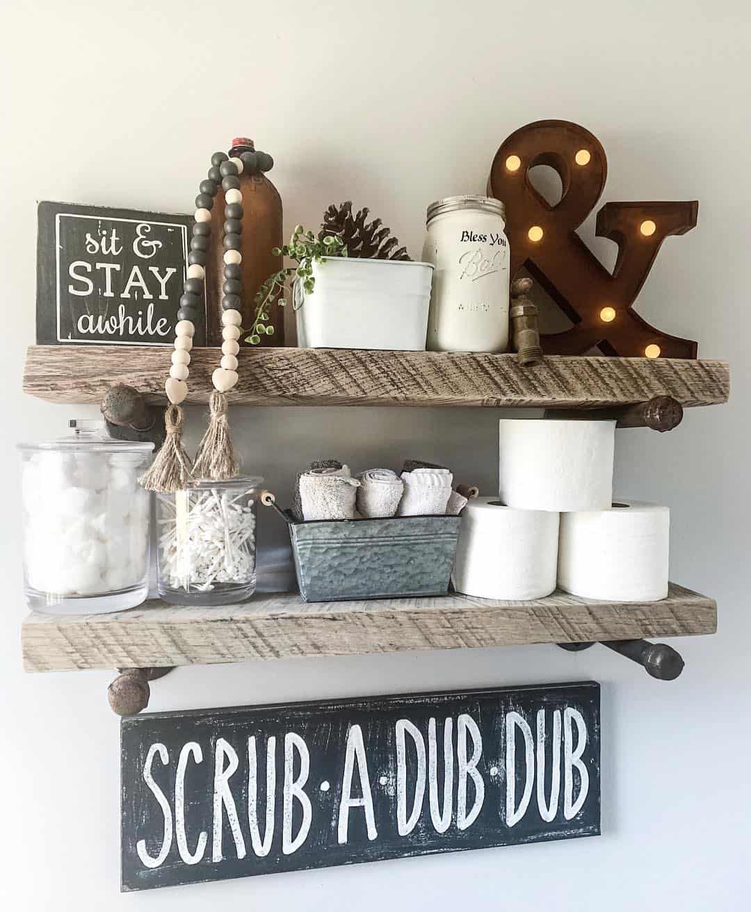 How to Decorate Bathroom Shelves Like a Pro