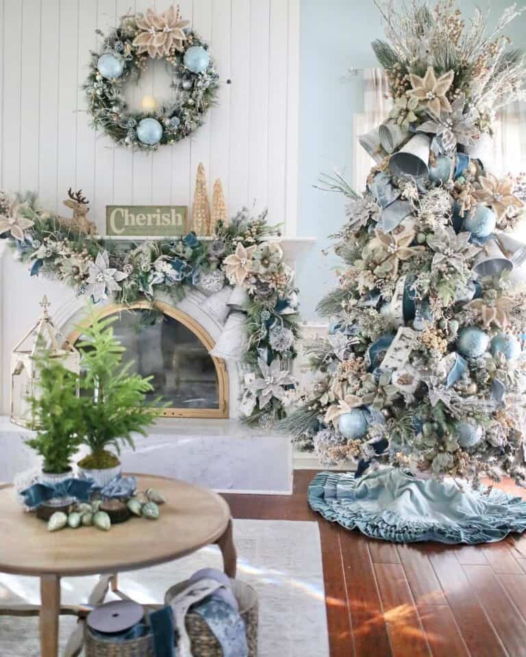 Light Blue Christmas Tree Decorations