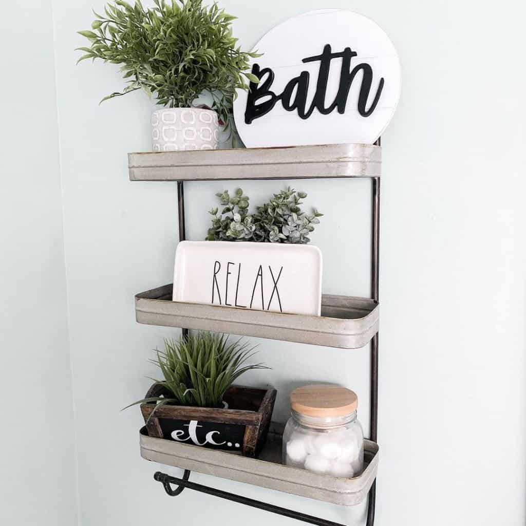Modern Bathroom Shelf Décor Ideas