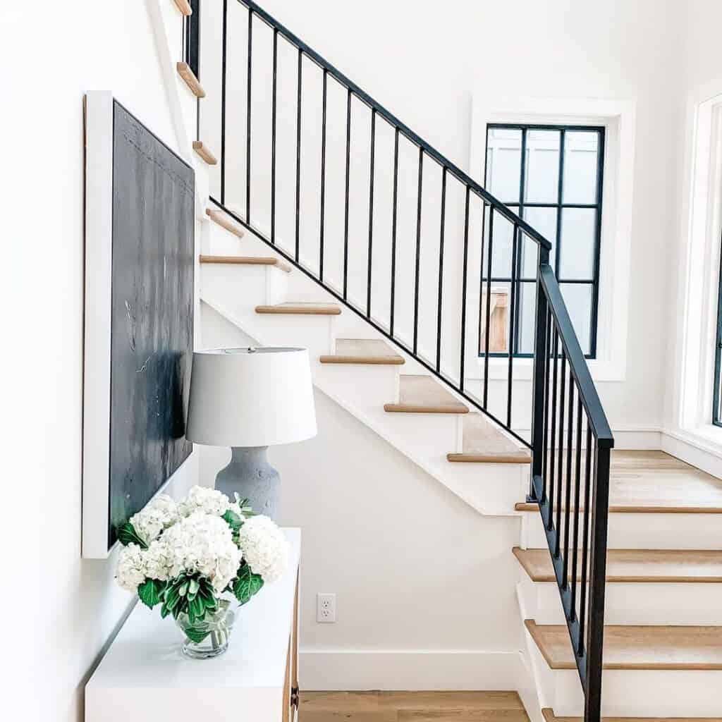 Modern Black Entryway Stairs