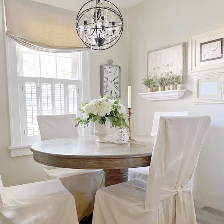 Modern Dining Room with Neutral Tones