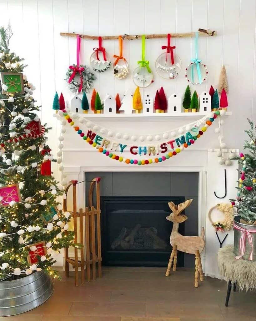 Multicolored Christmas Tree with Fireplace Garlands