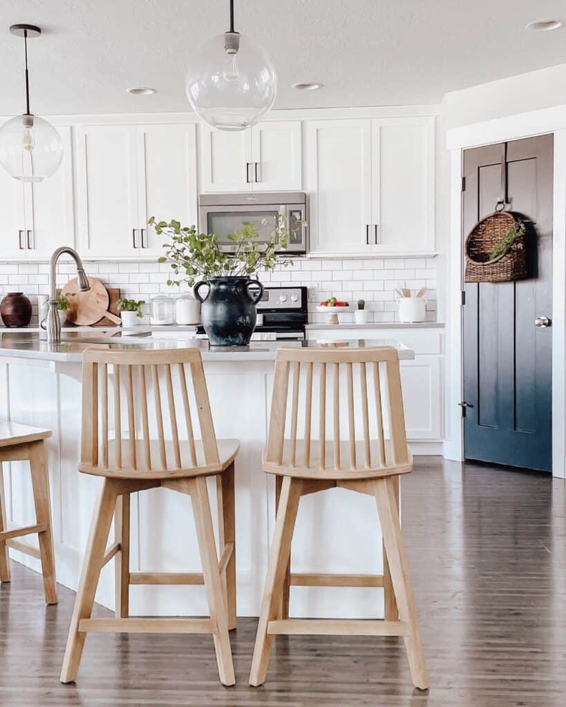 Ombre Effect Panelled Pantry Door