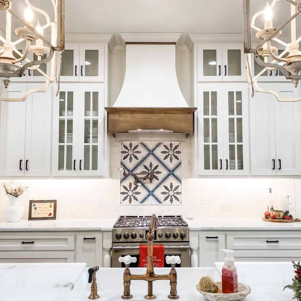 Patterned Tile Backsplash Under Range Hood Soul & Lane