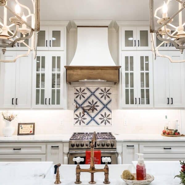 Patterned Tile Backsplash Under Range Hood Soul & Lane