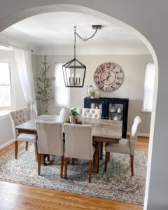 Pendant Lantern Light Fixture Over a Dining Room Table