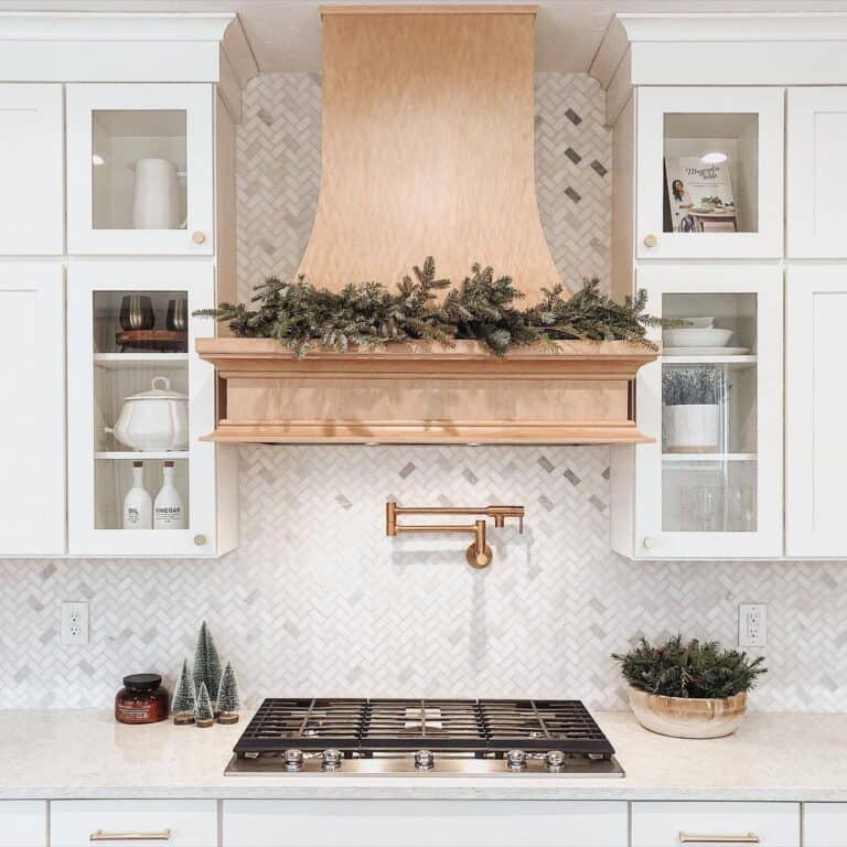 Simple Festive Touches for Neutral Kitchen