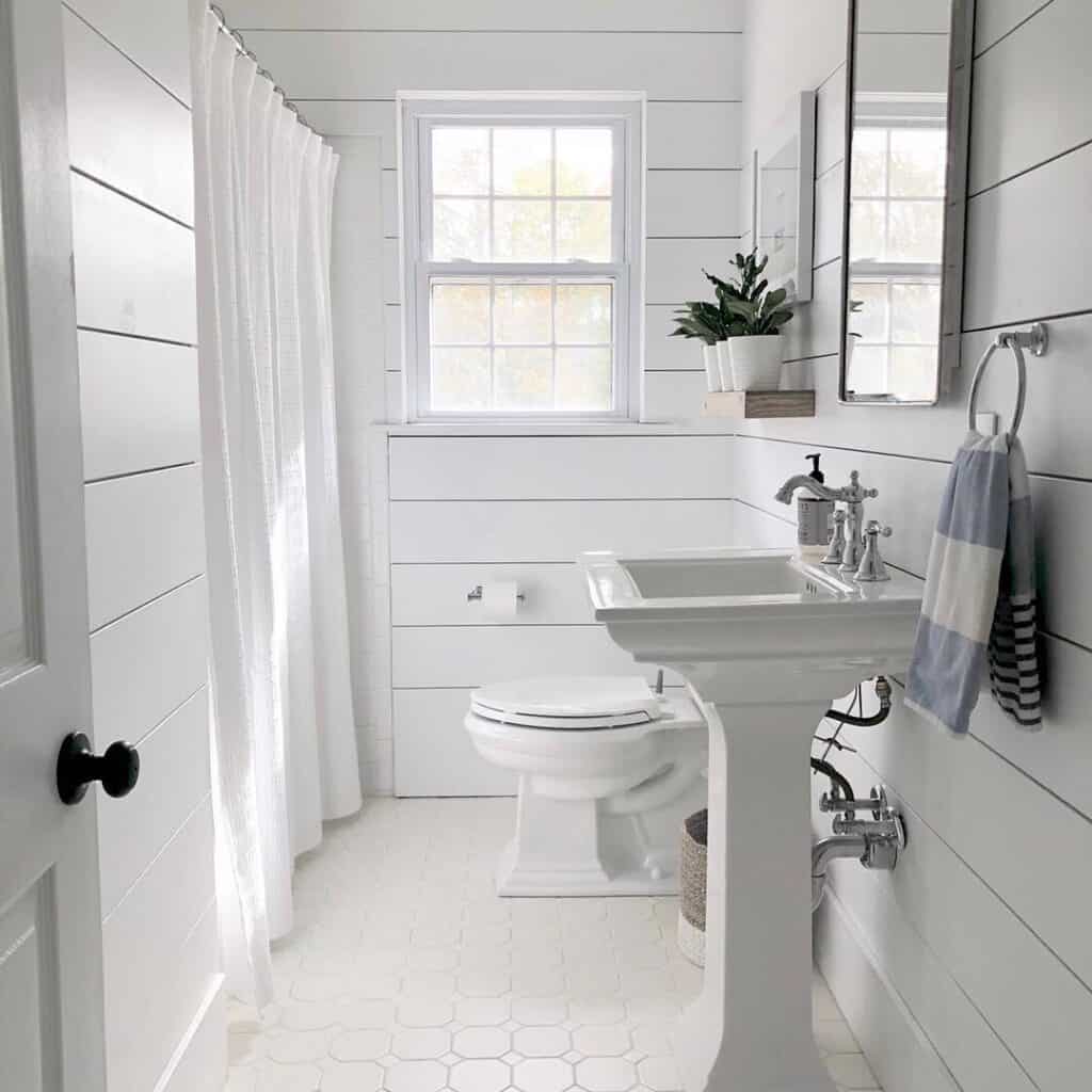 Small Farmhouse Shiplap Bathroom