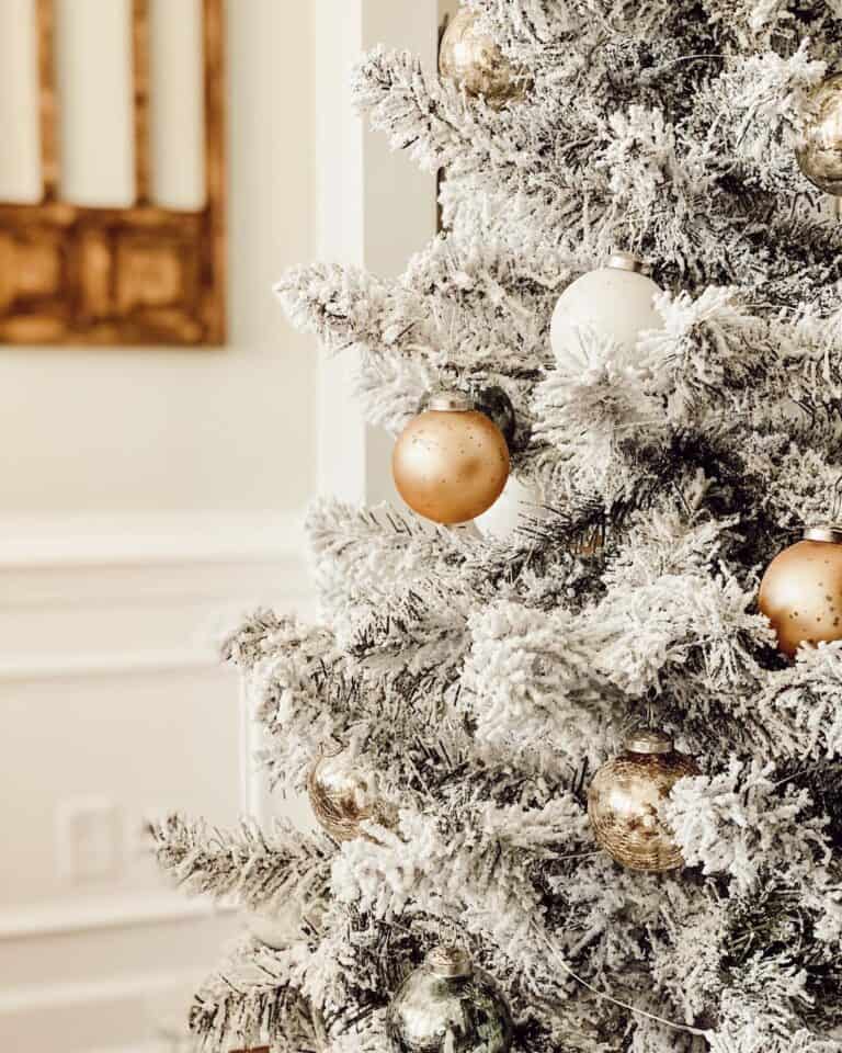 Sophisticated White and Gold Christmas Tree Decorations and Rustic Wood Decor