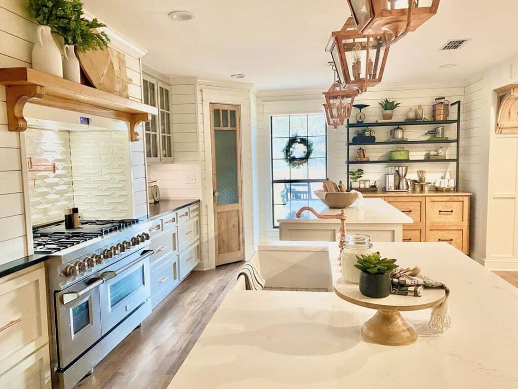 17 Frosted Glass Pantry Doors for a Perfectly Imperfect Home