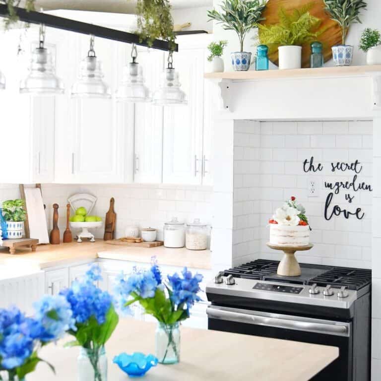 Tiffany Blue Kitchen Decor and Blue Flowers