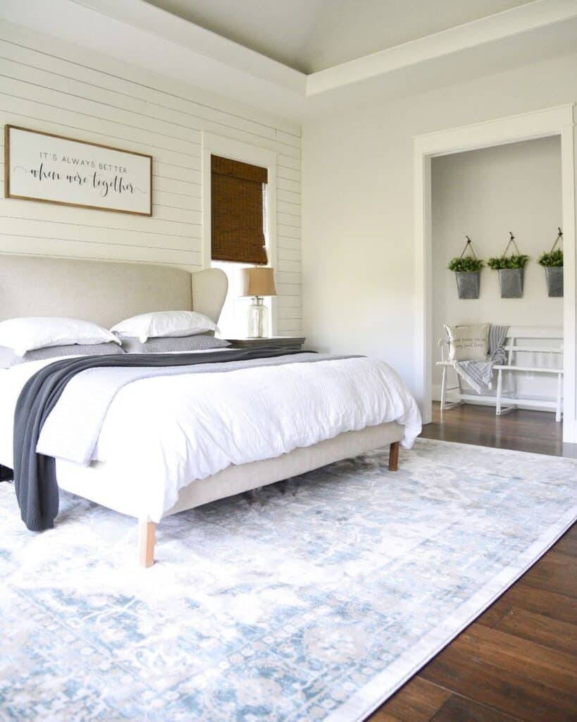 White Bench in Small Bedroom Hallway