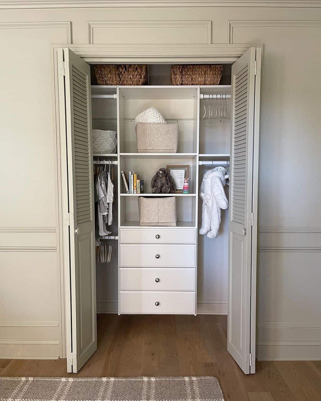 32 Nursery Storage Ideas to Create the Perfect Space for Baby