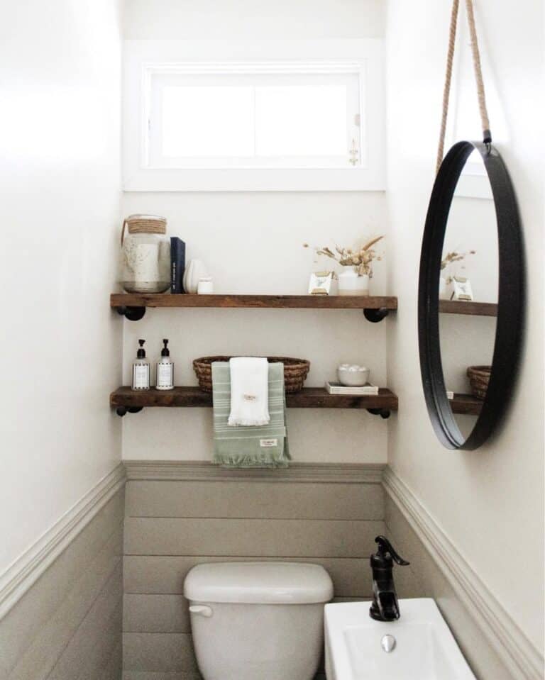 Bathroom Towel Shelves in Compact Bathroom