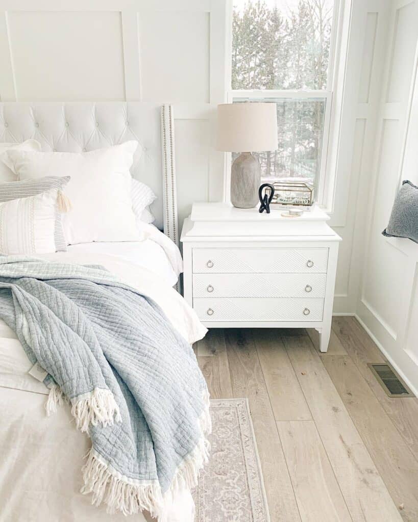 Bed with White Tufted Headboard