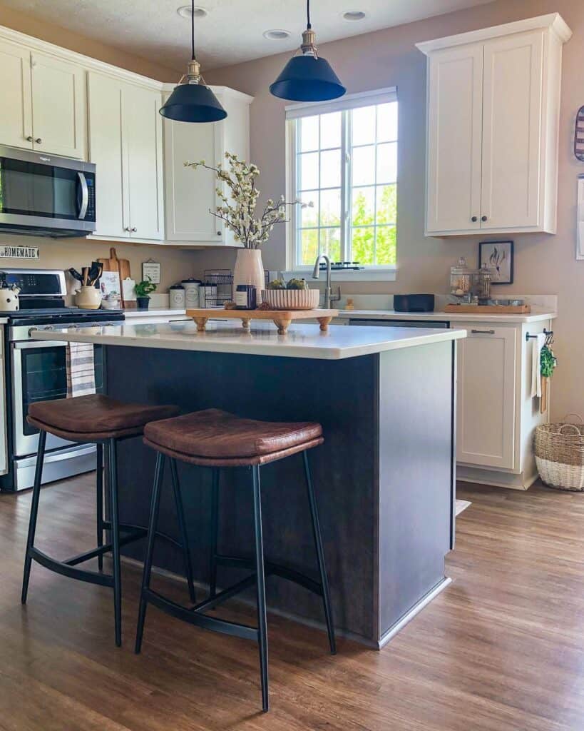 Beige Kitchen Walls and Quartz Countertops