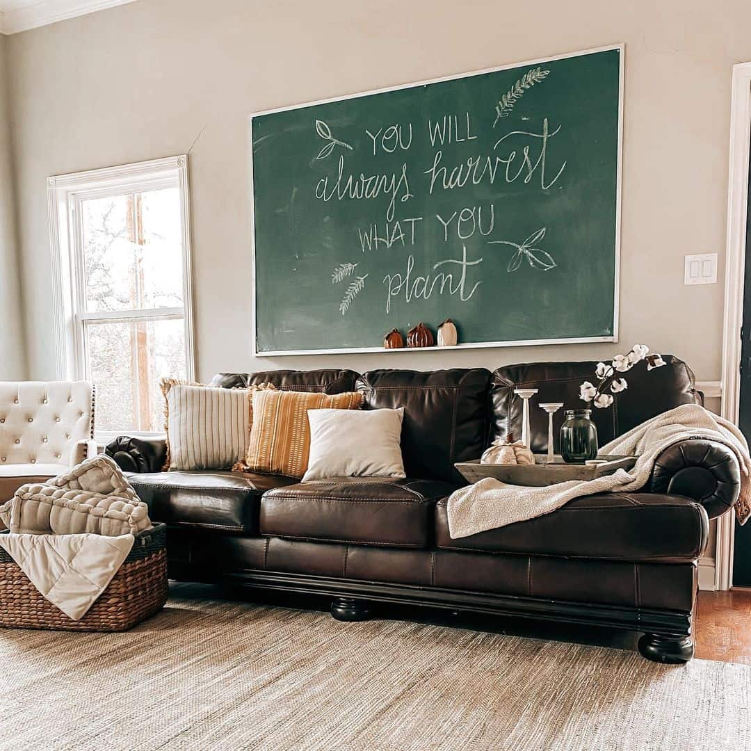 16 Black Couch Living Room Ideas to Create a Classic Look
