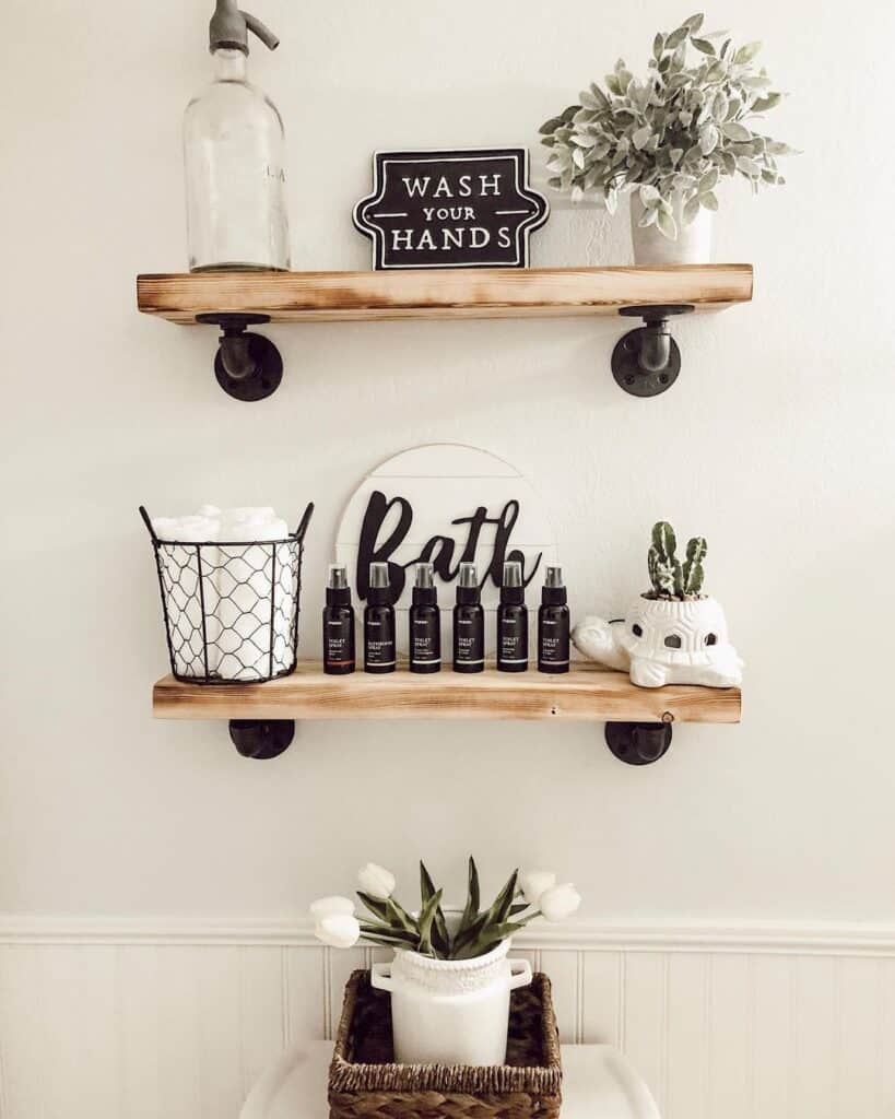 Black and White Bathroom Décor Signs