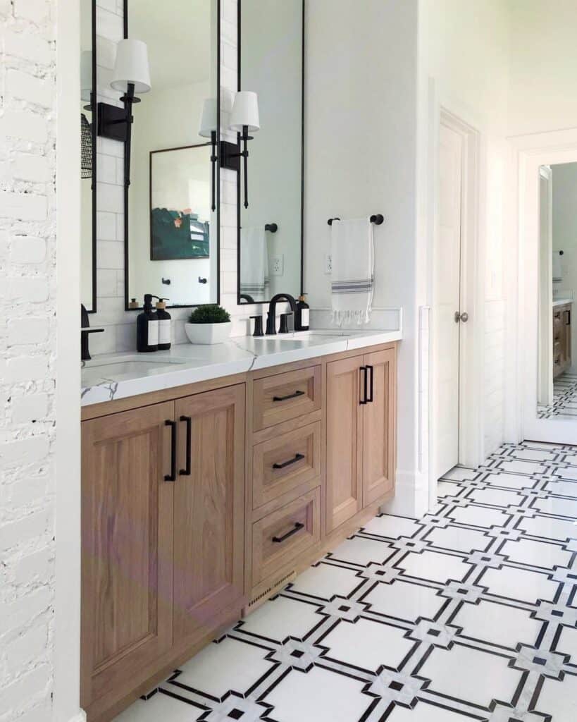 31 Dramatic Black and White Floor Tile Ideas for a Stylish Home
