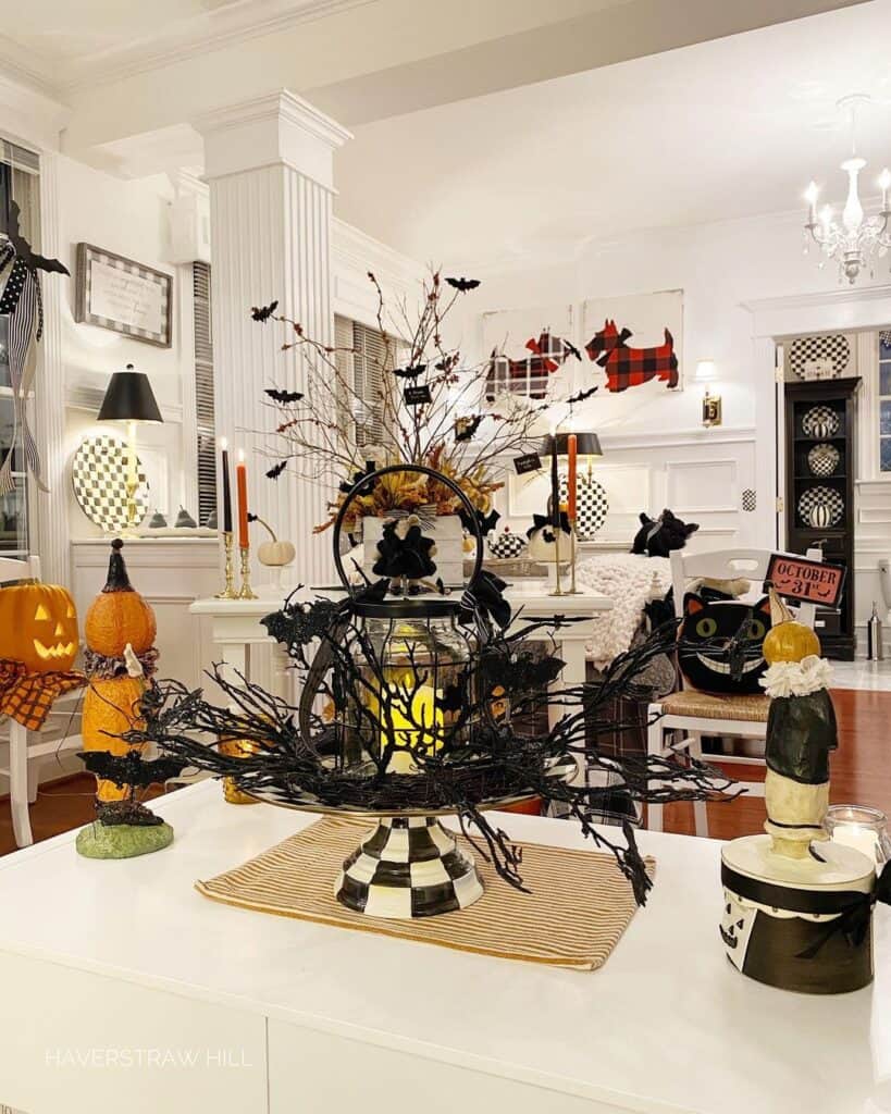 Black and White Centerpiece at Halloween