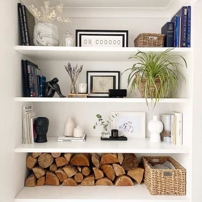 Chopped Wood and Contrasting Self Décor Items