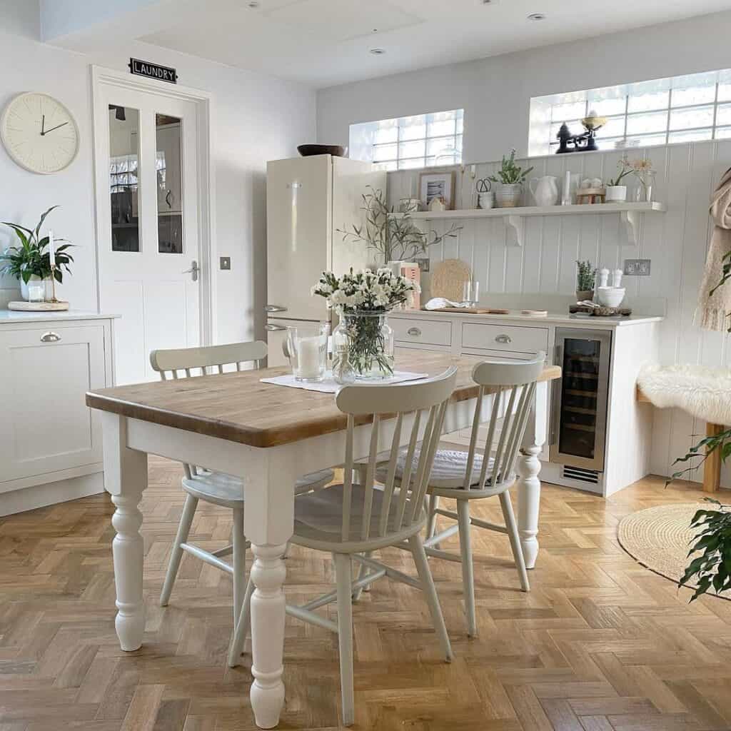 30 Farmhouse Kitchen Table and Chairs You’ll Want to Dine At