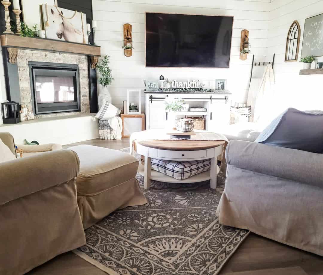34 Round Farmhouse Coffee Table That Will Excite You