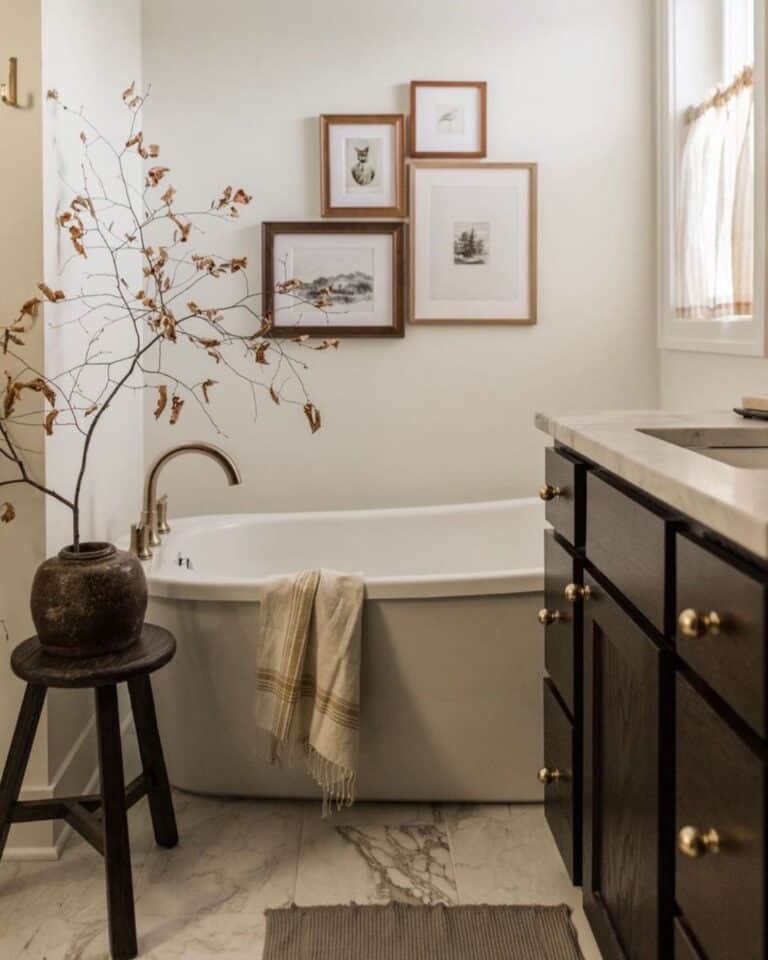 Freestanding Bathtub with Framed Picture Wall Display