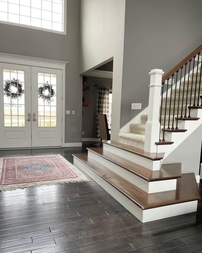 Grand Hardwood and Carpeted Staircase