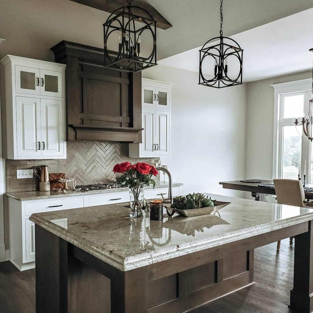 Ideas for Kitchen Island Centerpieces on Countertop