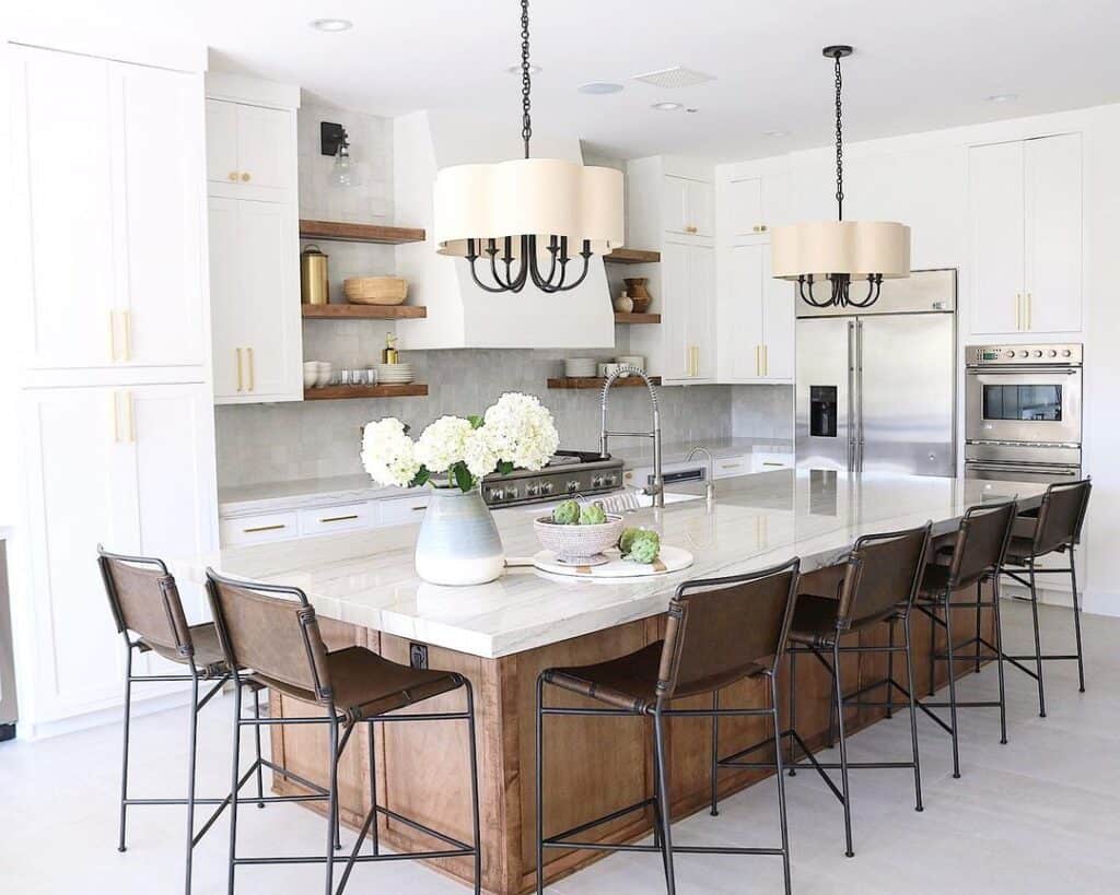 Ideas for Large Kitchen Island Centerpieces