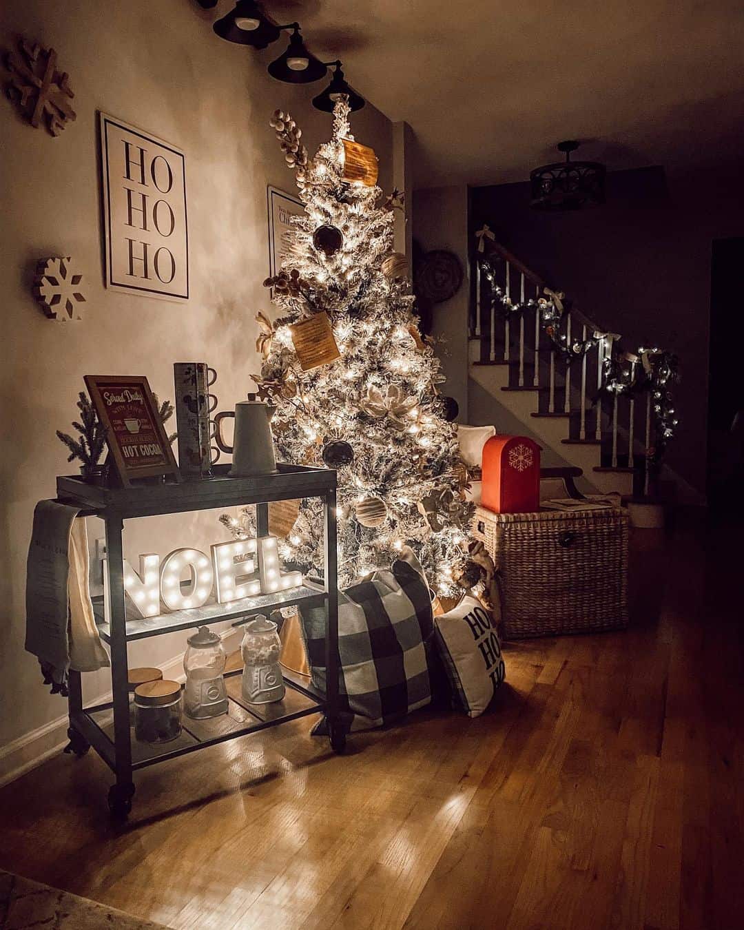 Living Room with Glowing Christmas Tree and Decorated Bar Cart - Soul ...