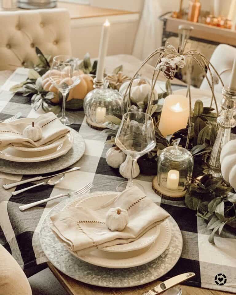 Neutral Fall Styling for Dining Table