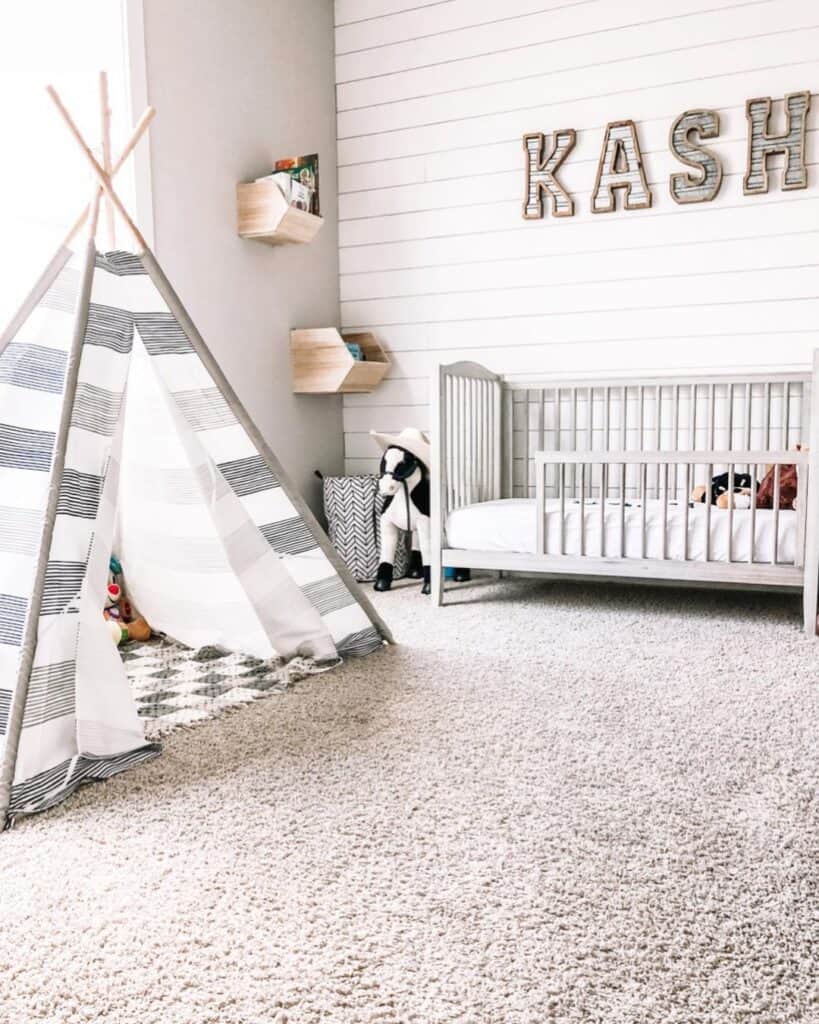 Neutral Minimalist Farmhouse Nursery Décor