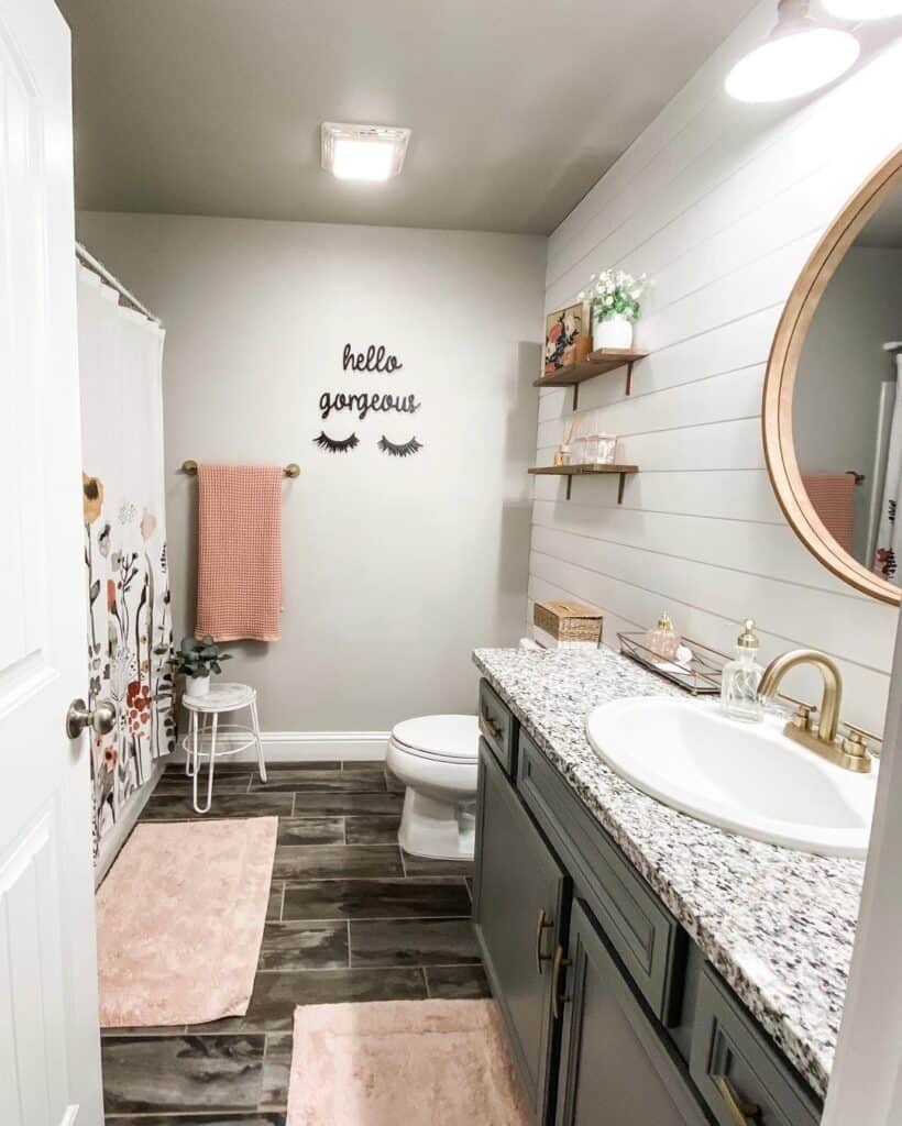 14 Exciting Ways to Incorporate Pink Bathroom Décor