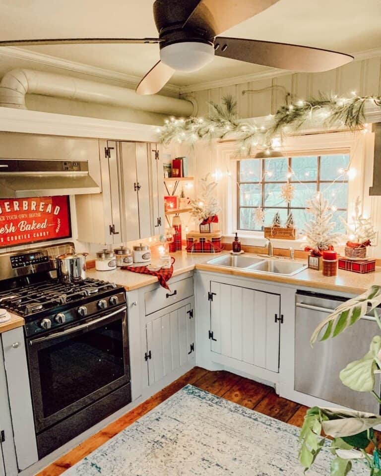 Red Kitchen Accents in a Farmhouse Kitchen