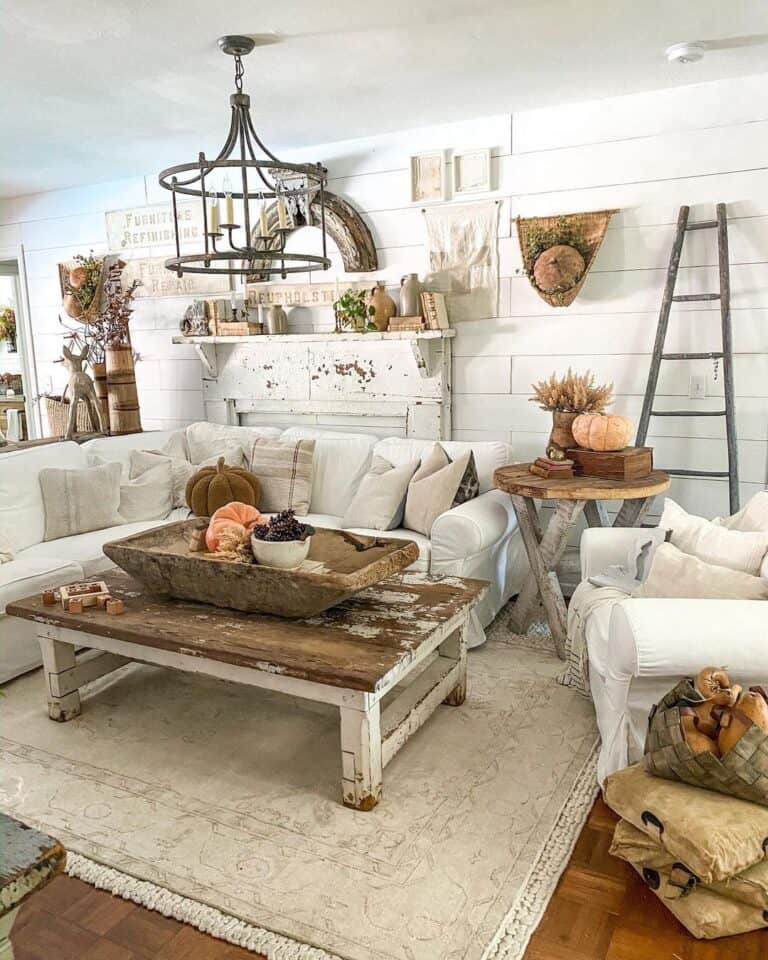 Rustic Farmhouse Living Room with Rustic Coffee Table