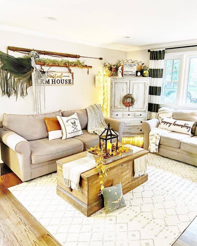 Twinkling Decor in Cozy Cottage Living Room