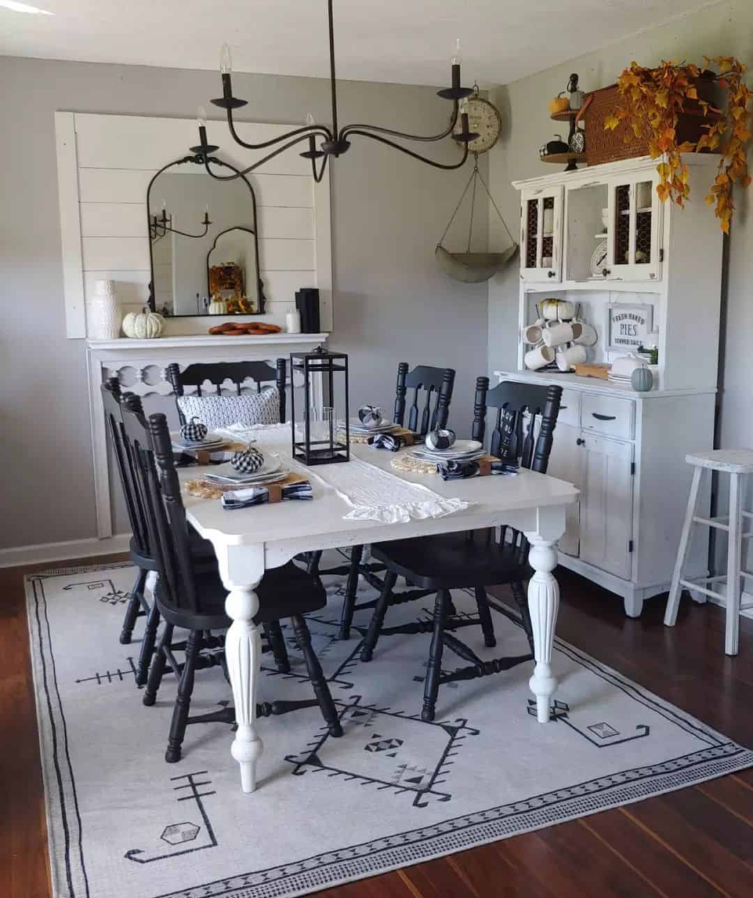 White Farmhouse Table With Contrasting Accents Soul & Lane