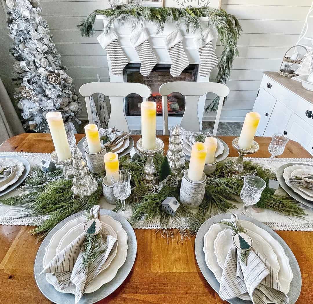 31 Spectacular Silver Centerpiece Ideas to Wow Your Guests