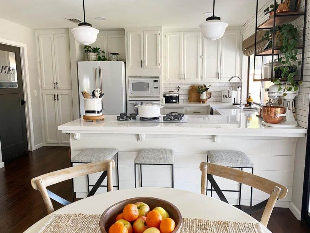 White Shiplap Peninsula with Corbels