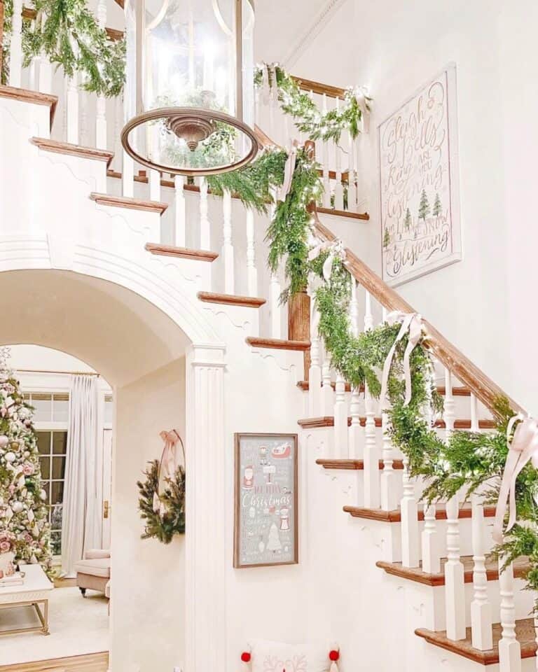 100 Awesome Christmas Stairs Decoration Ideas - DigsDigs