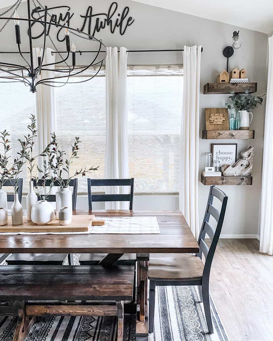 White and Green Centerpieces on Dining Table - Soul & Lane