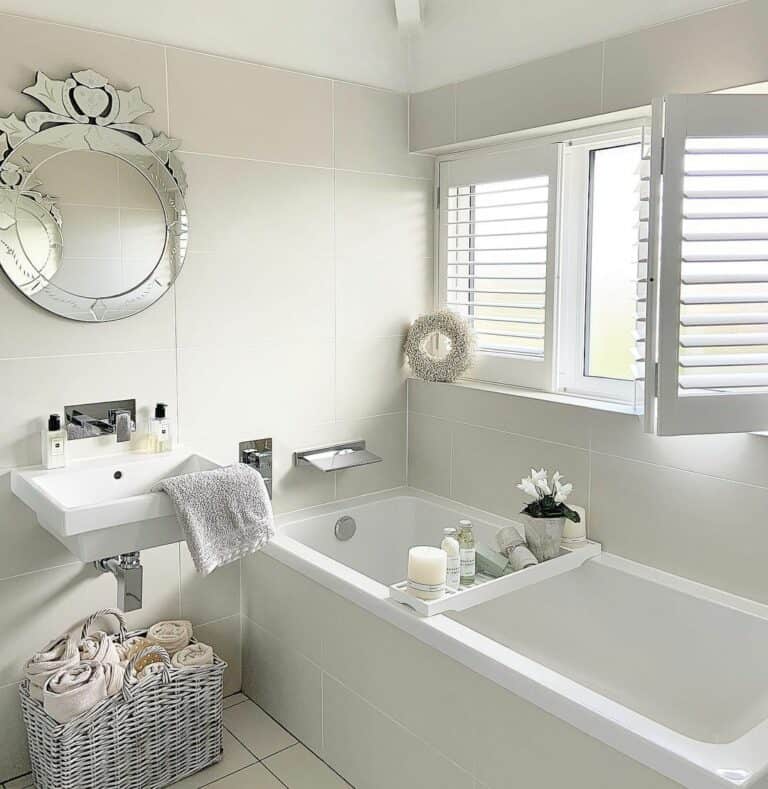 Adjustable Modern Bathroom Window Ideas