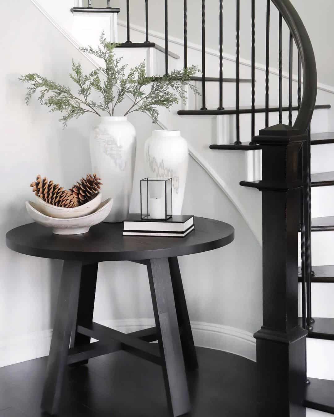 21 Round Entry Table Ideas For That Perfect First Impression